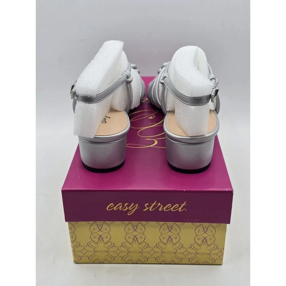 New Easy Street Womens‎ Sicilia Strappy Sandals Size 8 M Shoes Silver NIB